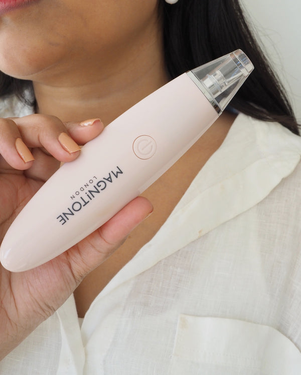 Unleash the PorePatrol! Vacuum those pores… MAGNITONE London PorePatrol Pore Refining Blackhead Removal Device