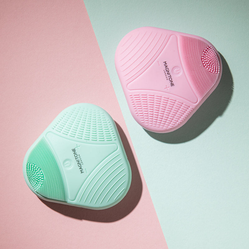 XOXO - SoftTouch Silicone Cleansing Brush - Pink